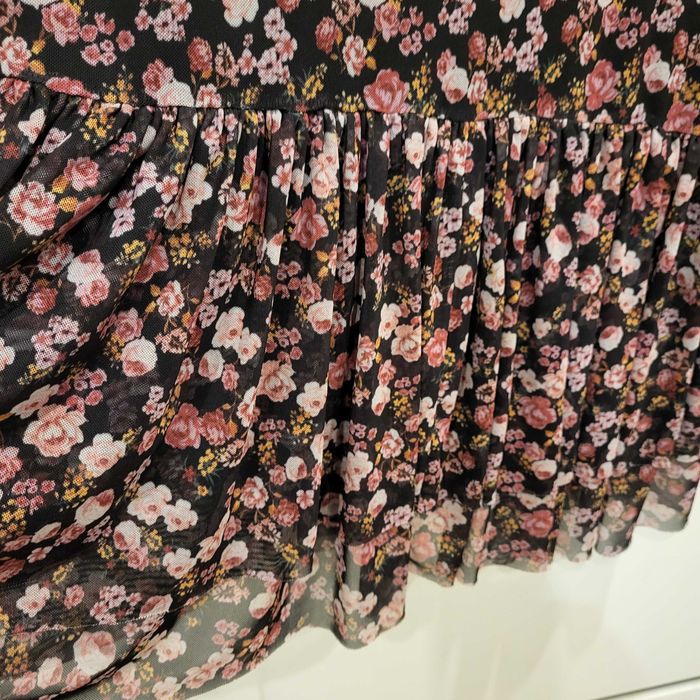 Sukienka w kwiatki - codzienna