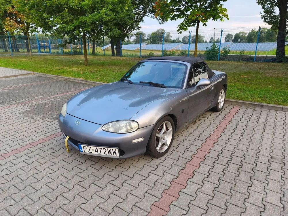 Mazda MX-5 1.6 16V