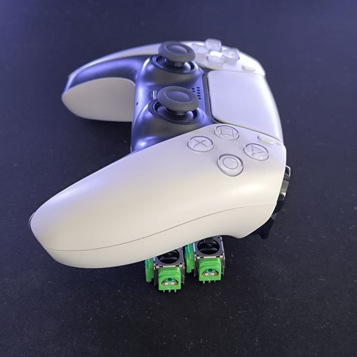 Dualsense PS5 com joysticks TMR Favor Union