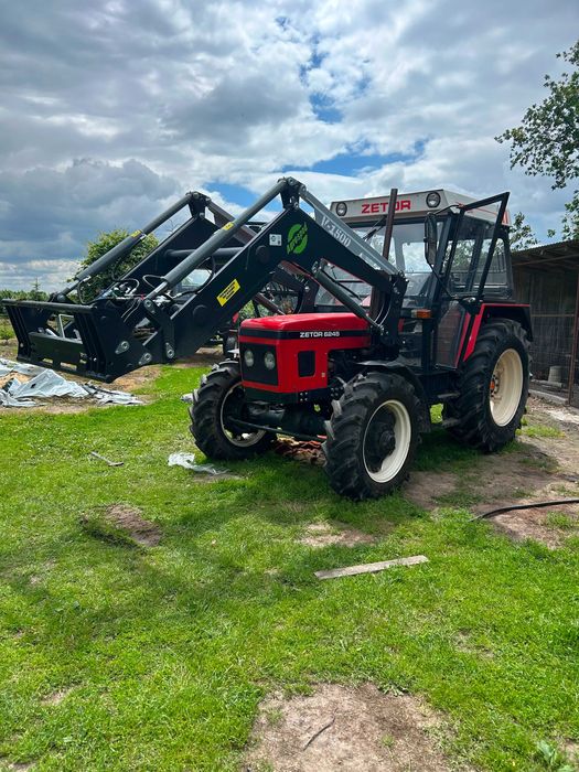 Ładowacz czołowy Agrosped V1500 – udźwig 1500 kg, dostawa, montaż na terenie całego kraju!