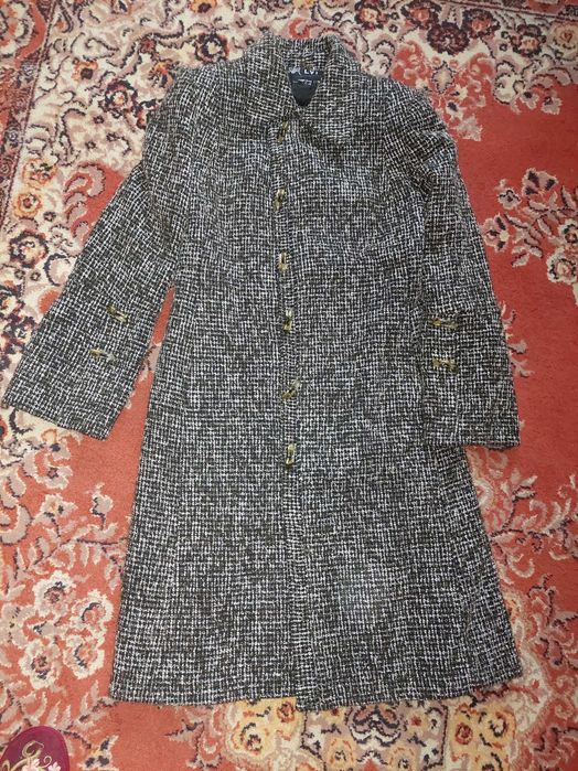 Пальто жіноче демисезонне