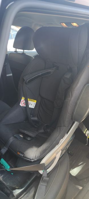 Cadeira auto BeSafe Stretch (Contra a Marcha até aos 36kg/125cm) – Impecável