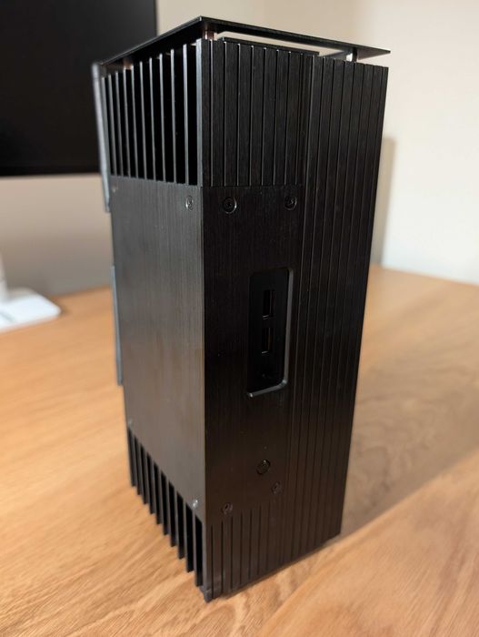 Intel NUC 13 Pro (i5-1340P) - bezgłośny serwer domowy / mini PC