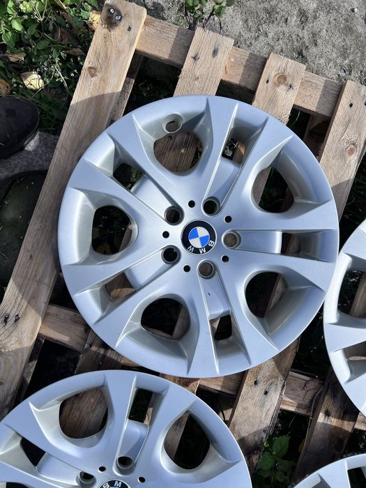 Komplet kołpaków BMW 17”