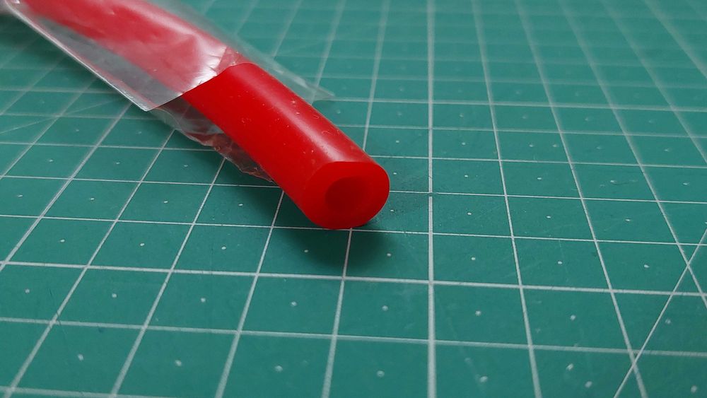 Tubo silicone, 31cm por 8x10mm Novo