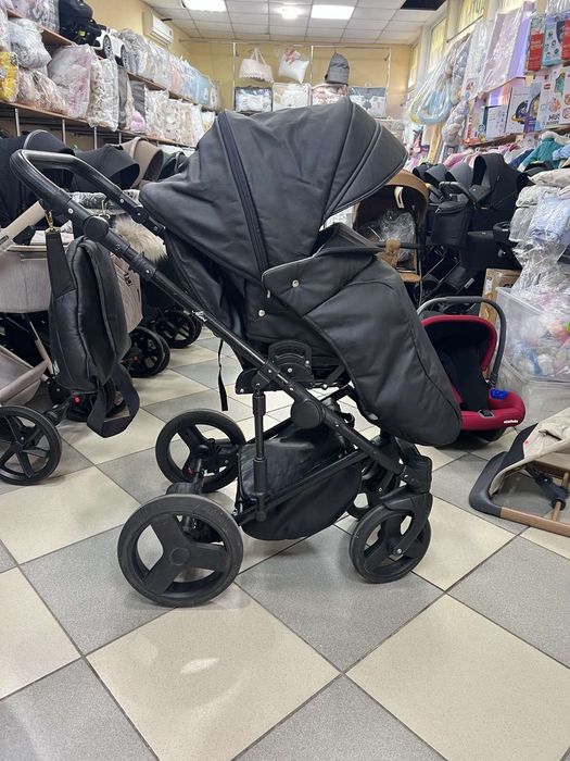 Коляска  Savan 2в 1