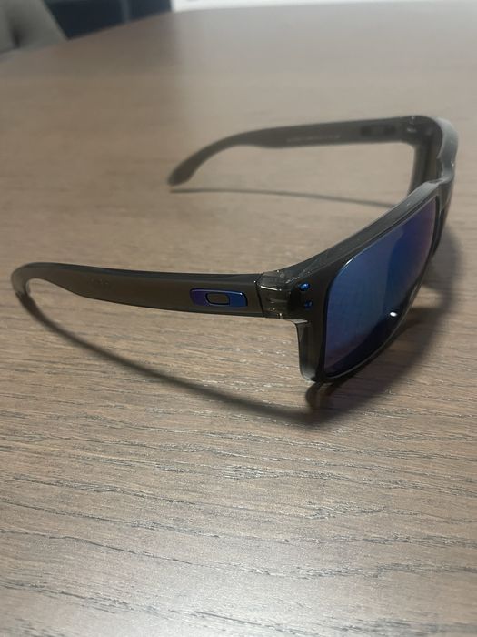 Óculos Oakley HolbrookXL Grey Smoke lentes azuis Polarized