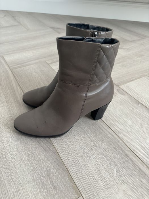 Продам жiночi черевики ECCO 37 р