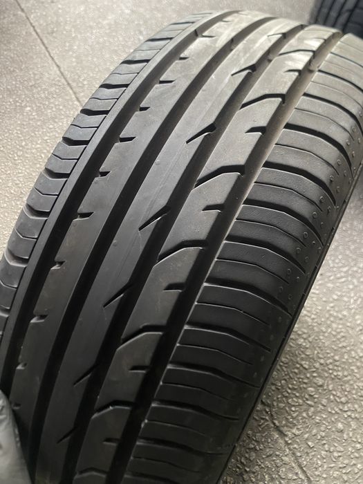 215/60/16 - Continental ContiPremiumContact 2