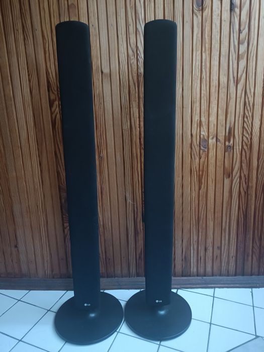 Колонки від домашнього кінотеатру