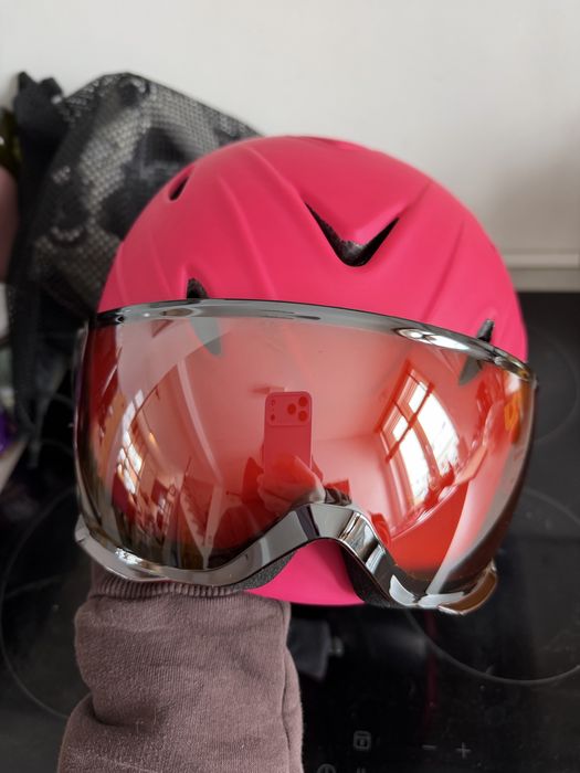 Kask narciarski Uvex Junior visor pro