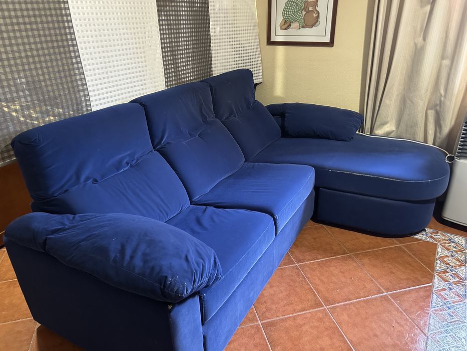 Sofá cama com chaise long
