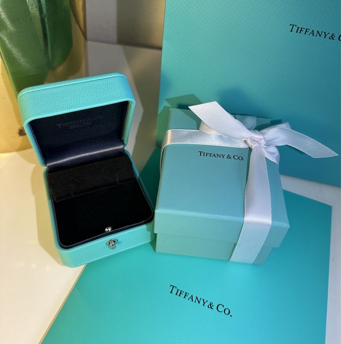 Упаковка Tiffani для серег качество lux