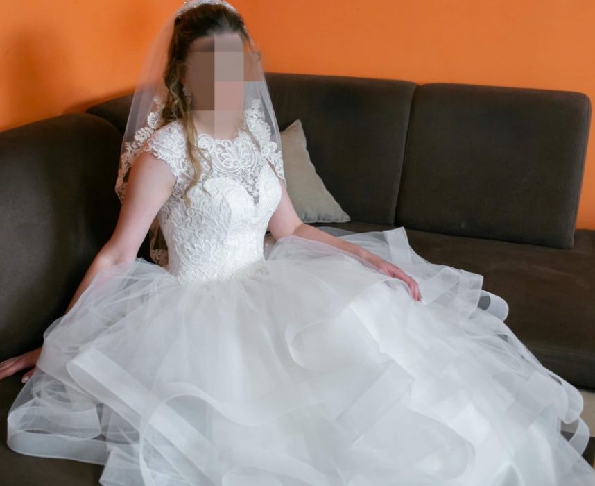 Suknia Ślubna Rozmiar 38