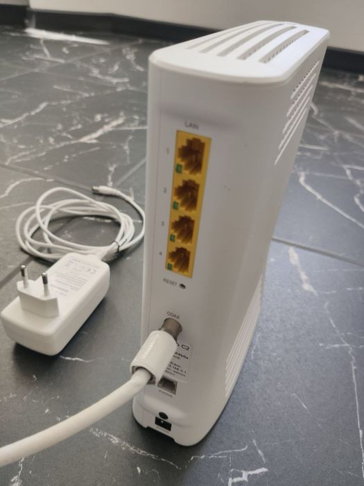 Роутер модем Com Hem 3890V3 из Швеции