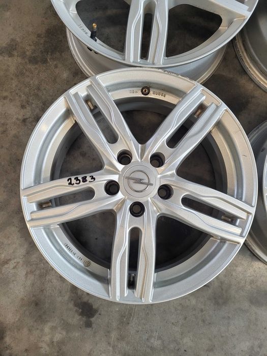 Felgi aluminiowe r 16 5 x 108 opel