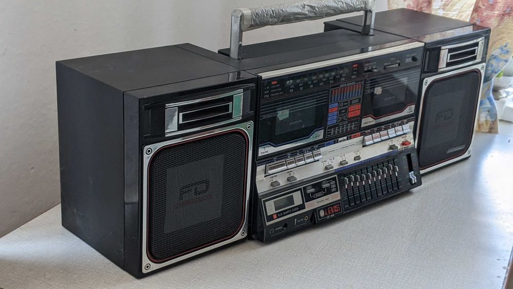 Магнитола  Levis GE-800  клон Sharp GF-800