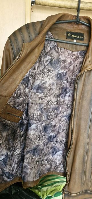 Продам куртку кожаную мужскую. Осень- Весна