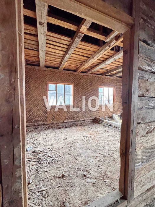 Продаж будинку с. Ставище, Житомирська обл., продаж землі.