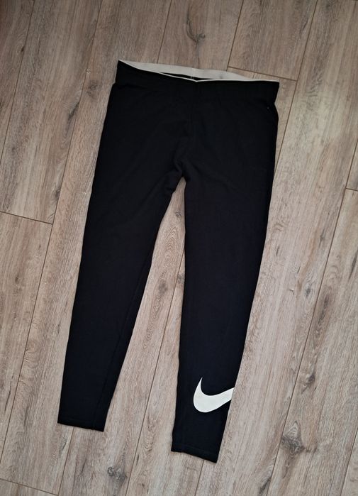 Лосины Swoosh Nike