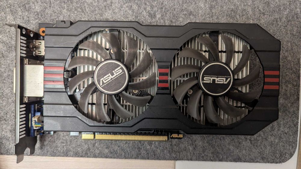 Бюджетний ПК Phenom II X2, GTX650Ti, SSD 120ГБ, корпус без кришок