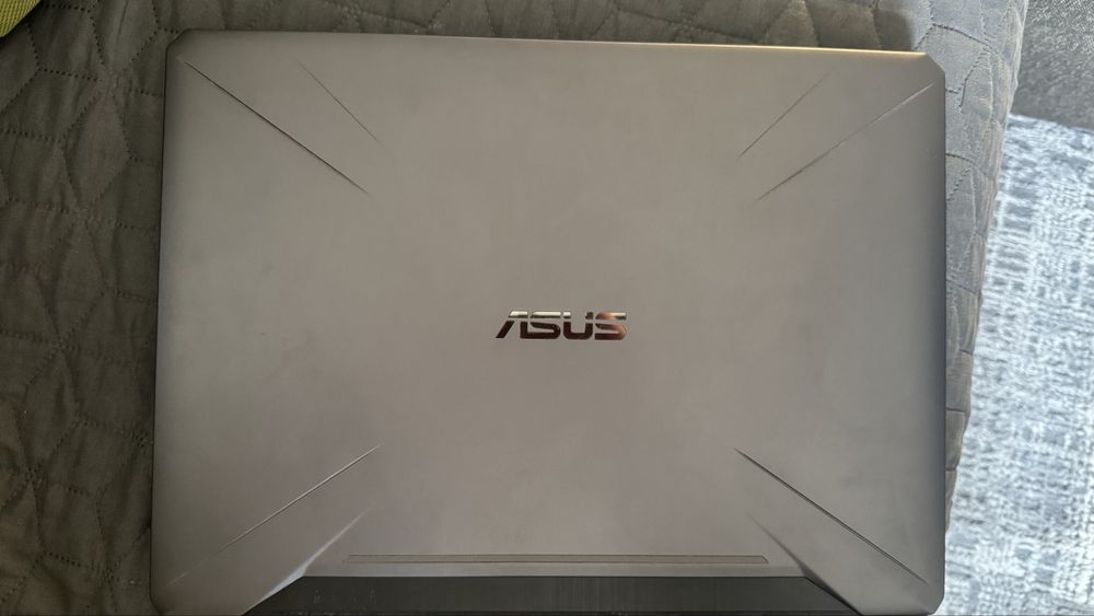 laptop ASUS fx505DT