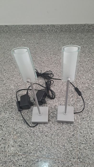 2 candeeiros de mesa/cabeceira