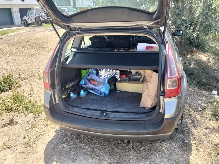 Vendo carro megane 2004