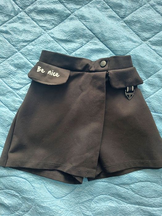 Шорти-спідниця, шорти