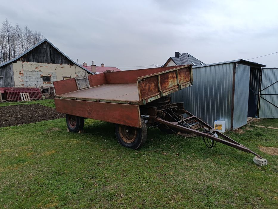 Opony do przyczepy rolniczej, przyczepa wywrotka Autosan  d47A
