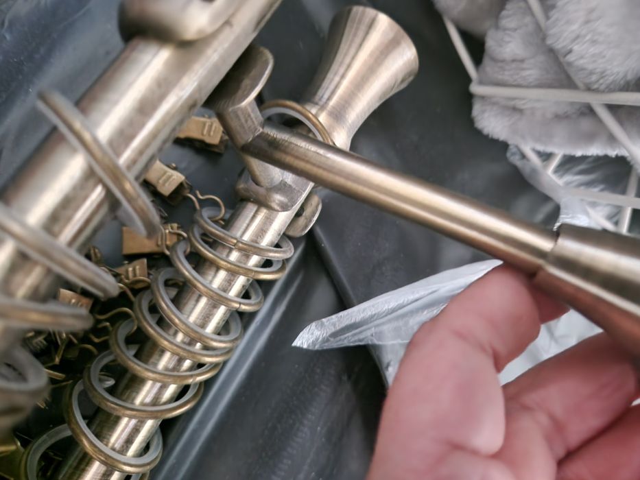 Karniszpodwójny do sufitu mosiądz