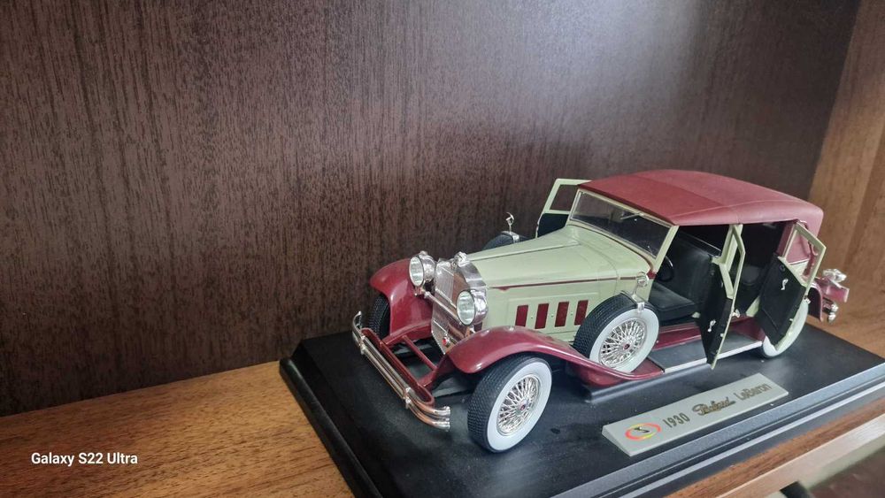 Машинки колекційні