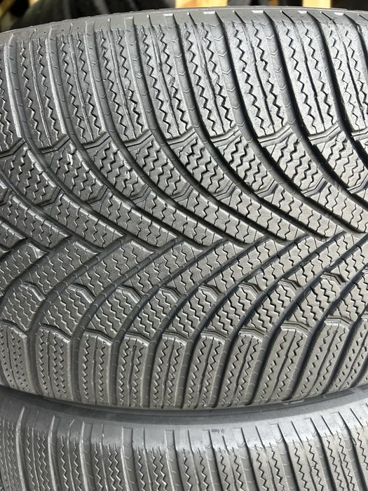 275/45/21. Bridgestone Blizzak 6. 2024