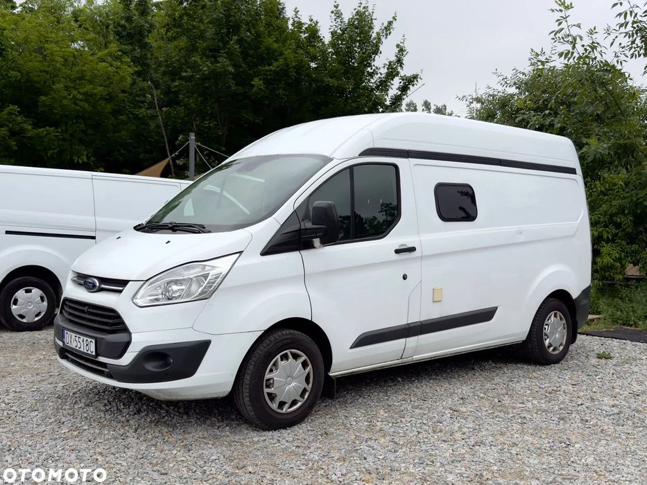 Ford Transit  Fabryczny camper Ford Transit Custom