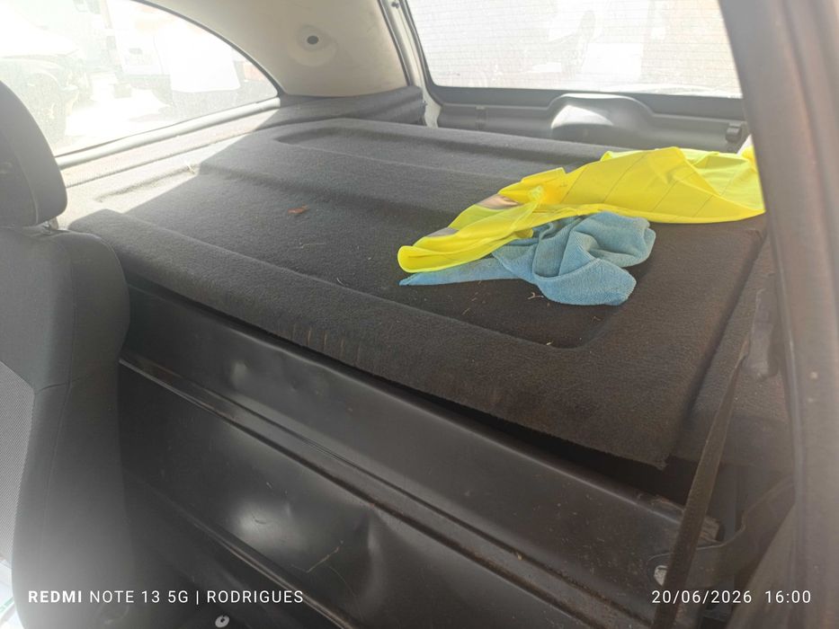 Opel Corsa C para peças