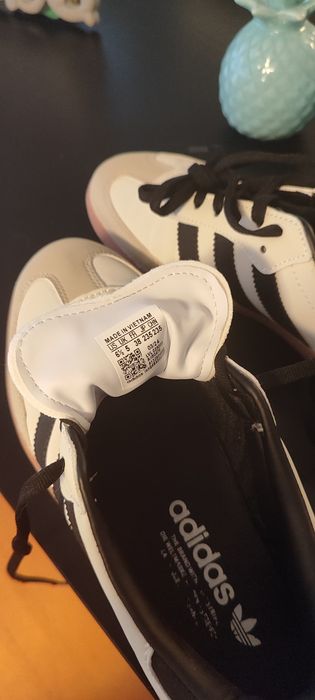 Tênis Adidas Samba 38