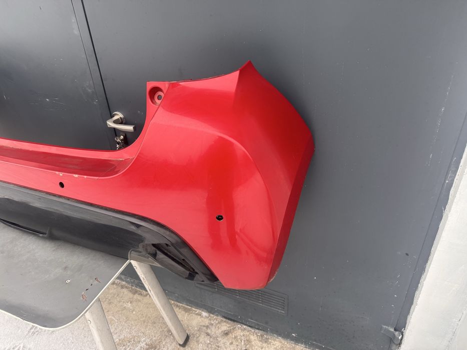 Toyota Yaris IV zderzak tylny  4xpdc