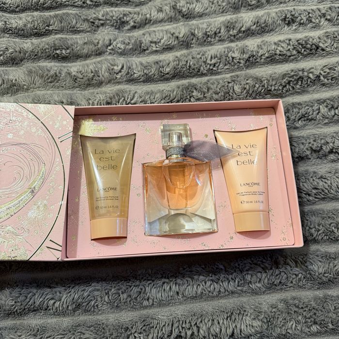 Lancome La Vie Est Belle Набор
