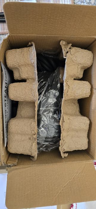 Ferro Vertical de Engomar a Vapor ROWENTA DR8270D1