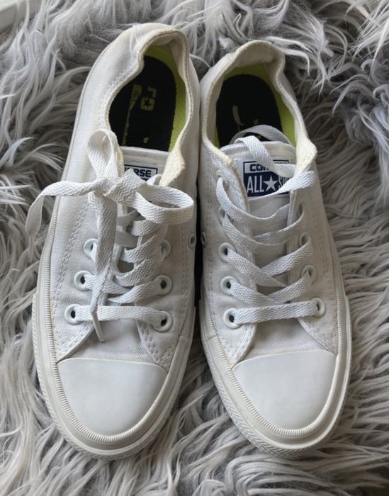 Conversy białe Chuck Taylor II