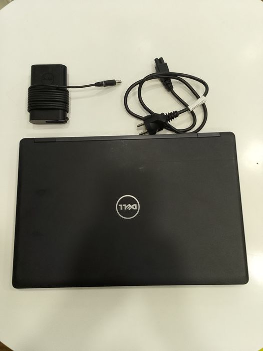 Ноутбук DELL Latitude 5580 15,6" FHD\I5-6300U\16GB DDR4\256GB SSD