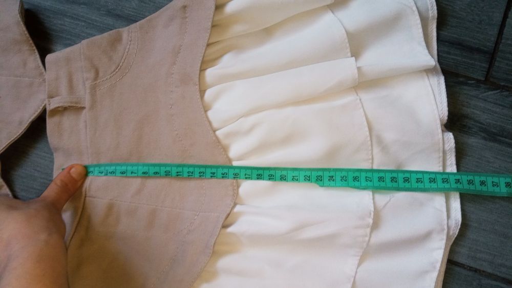 Костюм святковий  спідниця з жилеткою