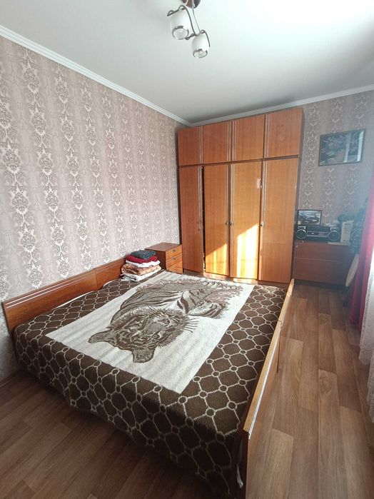 Продам будинок в місті , супер - місце!