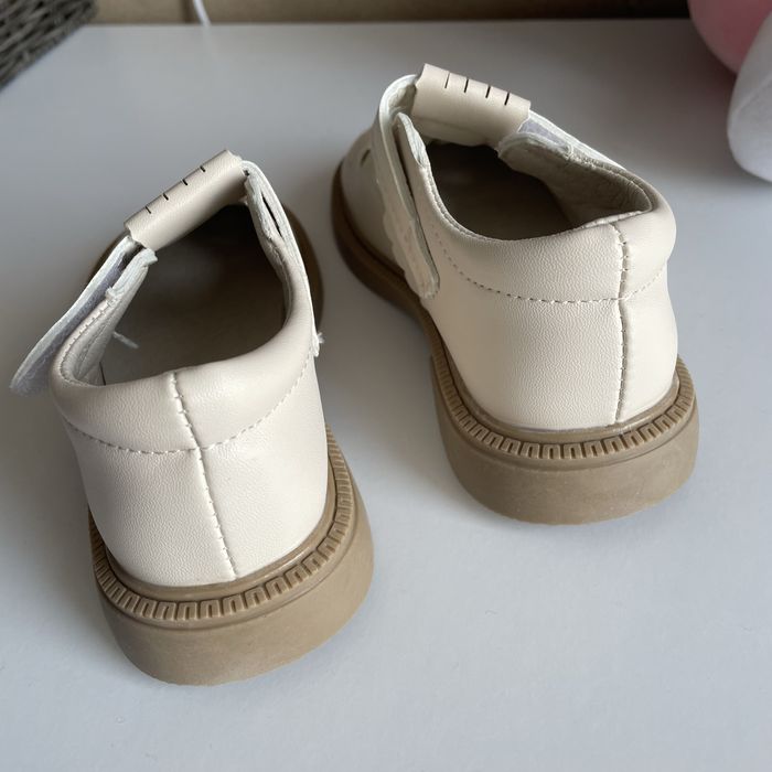 Туфлі дитячі