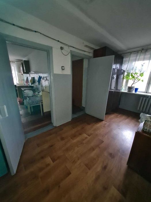 Продам 2 кімн. МАЛОСІМЕЙКУ на Молодіжному. 7500