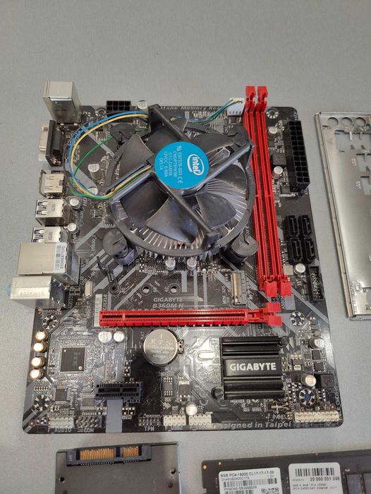 Процесор i3 8100 + Пам'ять 16Gbt + SSD