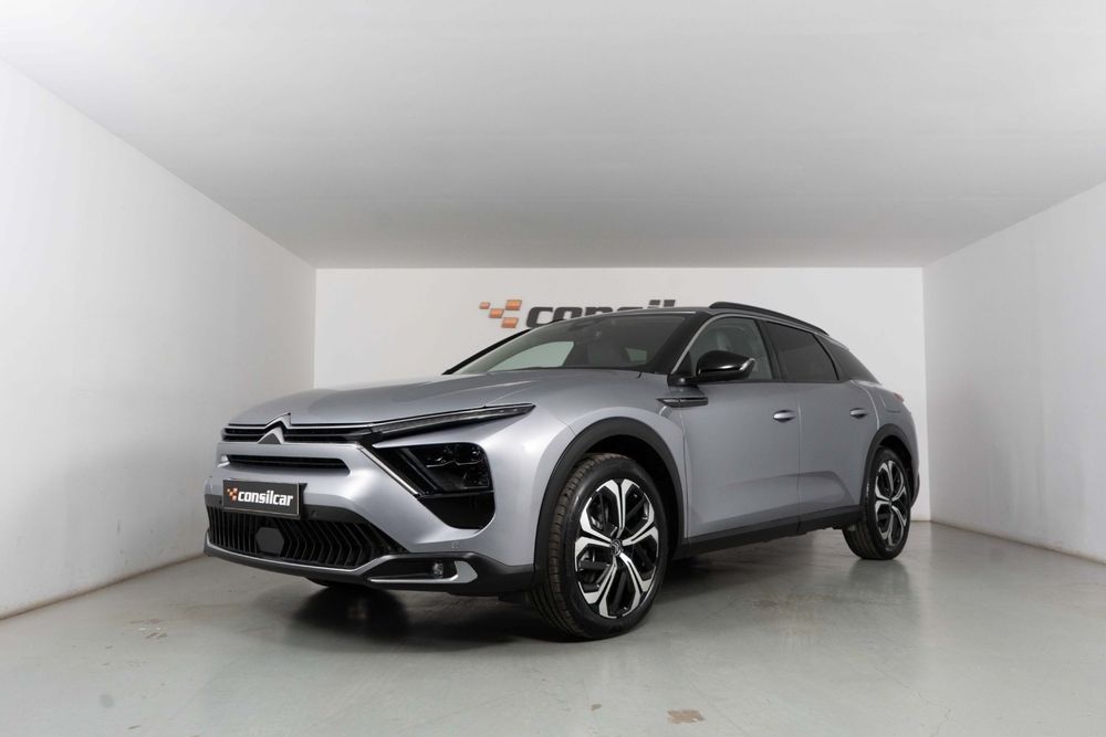 Citroën C5 X 1.6 Hybrid Shine e-EAT8
