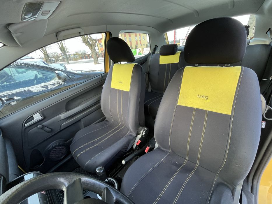 VW Fox 1.2 Żółty rocznik 2006