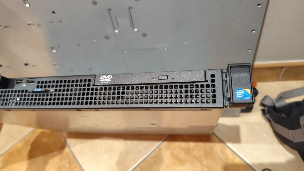 Serwer Dell PowerEdge R210