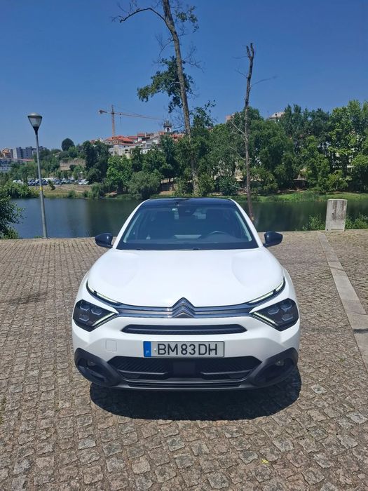 Citroën C4 X